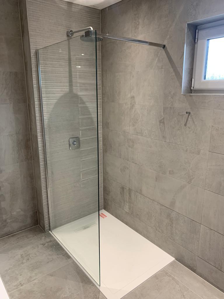 New shower enclosures fitted in Edinburgh